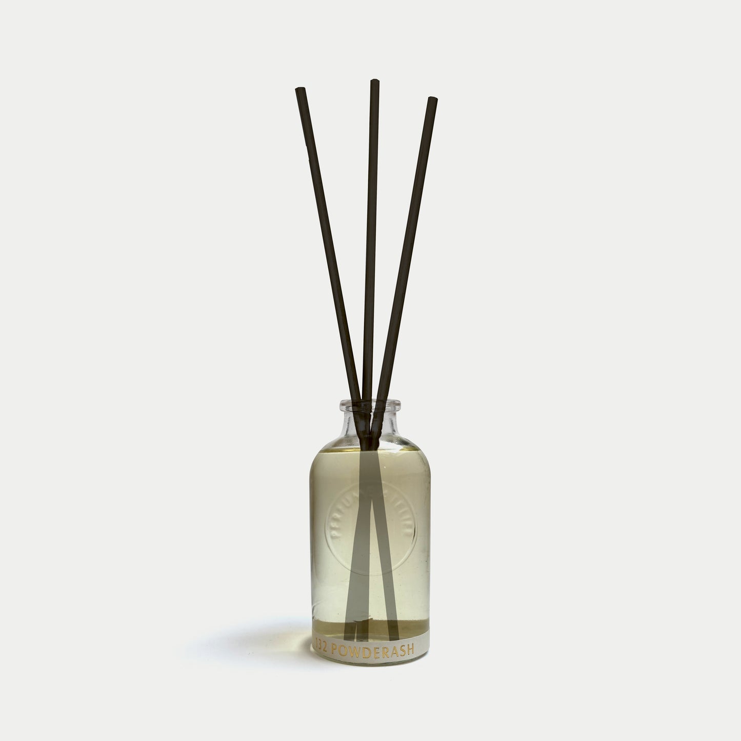 NO-132 POWDERASH REED DIFFUSER